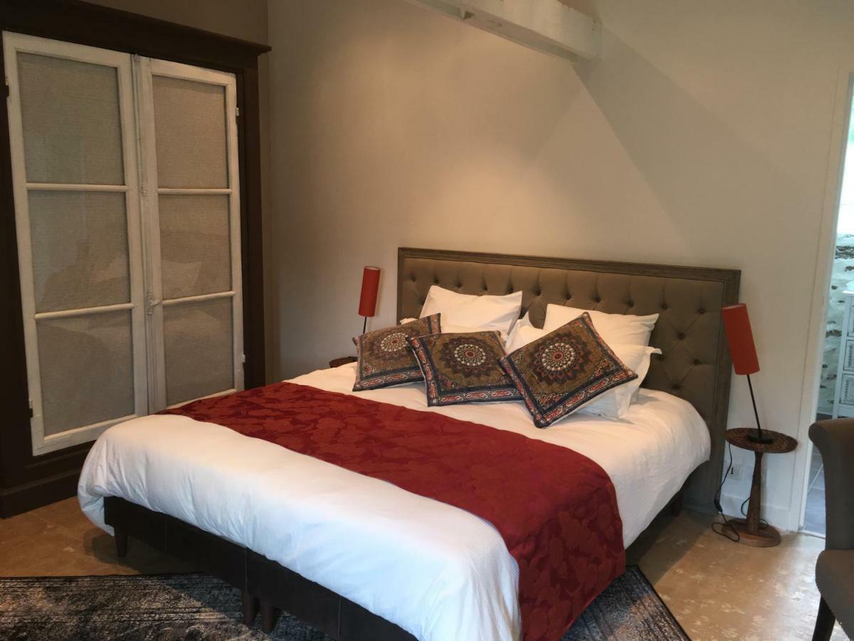 Bed and Breakfast Les Dames De Nage Grand-Champ Экстерьер фото
